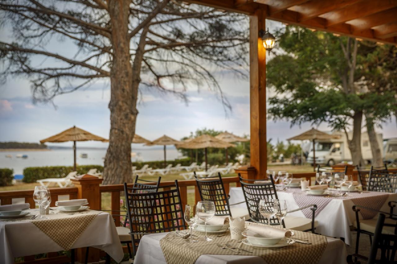 Valamar Camping Padova Banjol 外观 照片