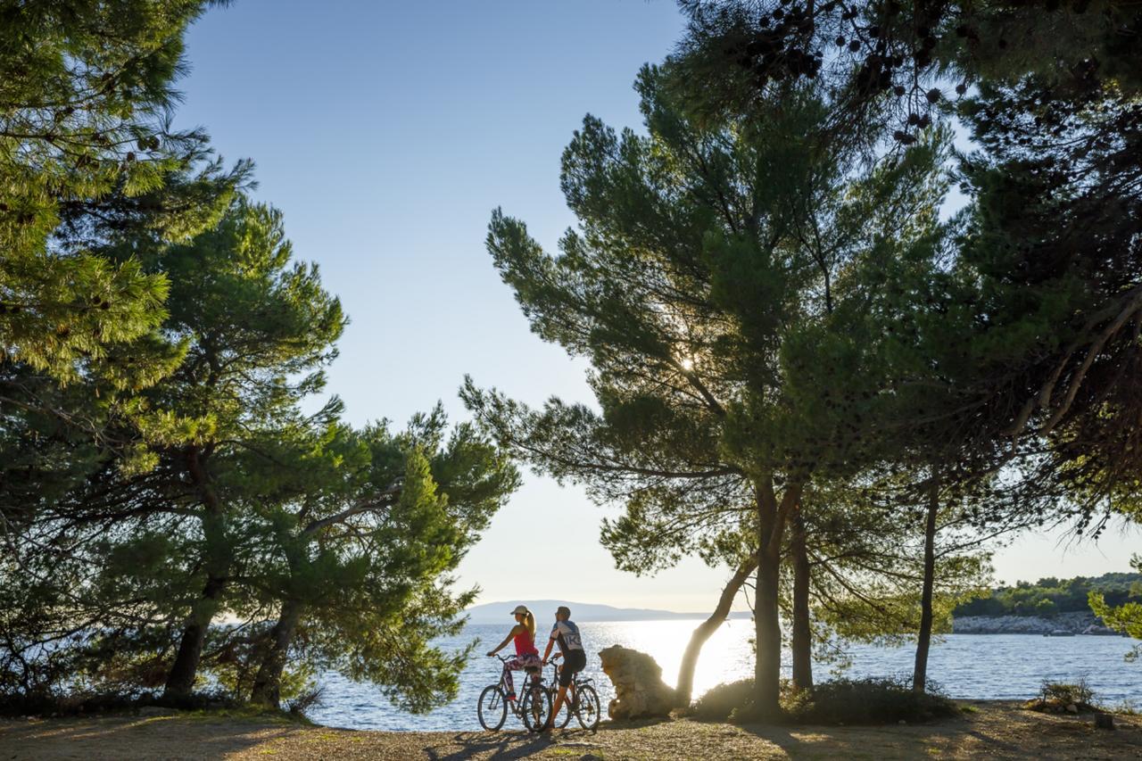 Valamar Camping Padova Banjol 外观 照片