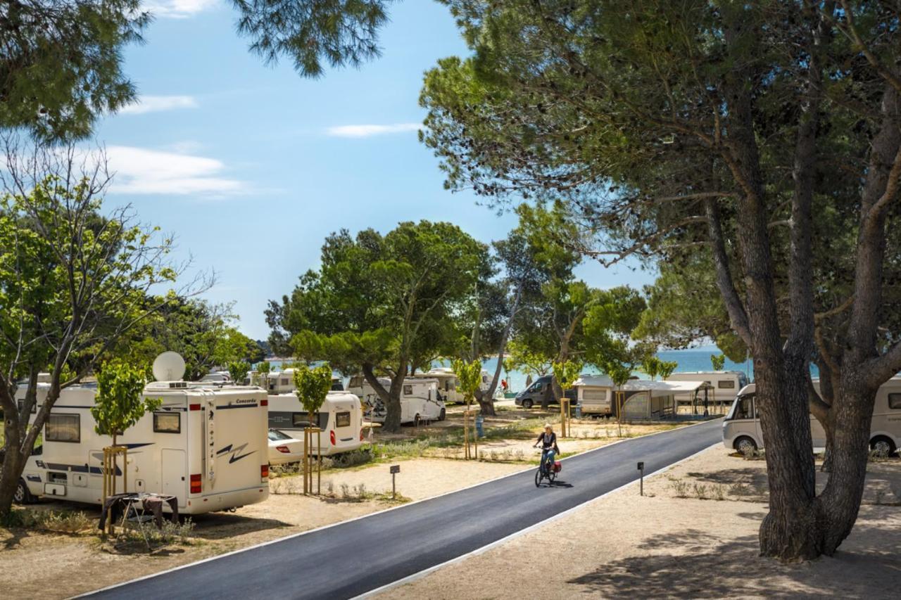Valamar Camping Padova Banjol 外观 照片